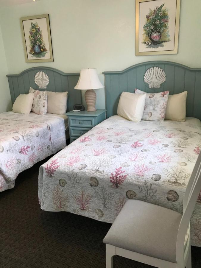Carlton House Motel And Suites St. Pete Beach Esterno foto