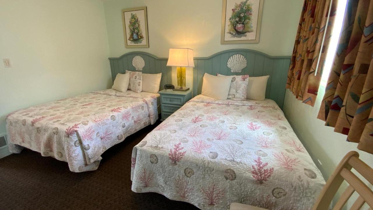 Carlton House Motel And Suites St. Pete Beach Esterno foto